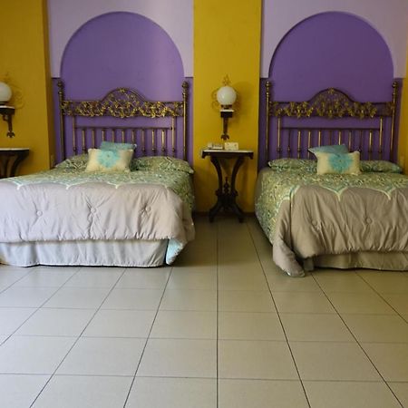 Hotel America Colima Extérieur photo